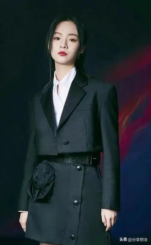 李庚希明星壁纸(3)|电池_网易订阅