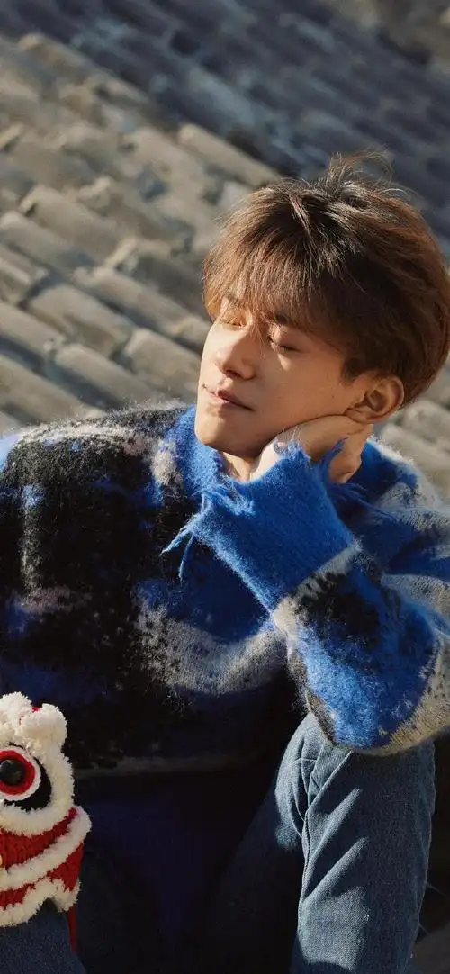 超喜欢的易烊千玺壁纸