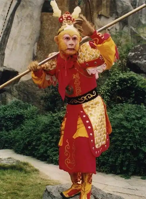 瑞归西途,迟至灵山——六小龄童出演86版《西游记》的精彩表演