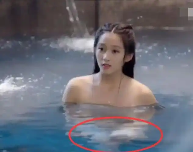 原创笑到胃痛的穿帮镜头关晓彤我忍了赵丽颖的替身就太过分了吧