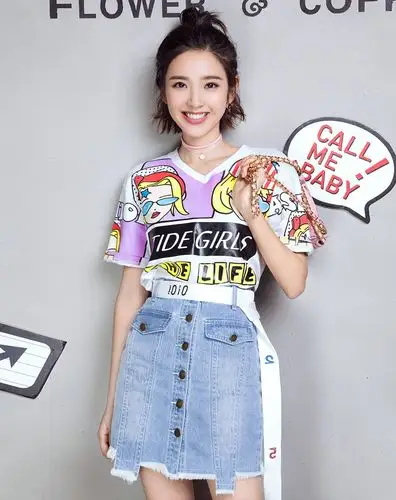 【唐艺昕明星同款】v领短袖露背装t恤黑色