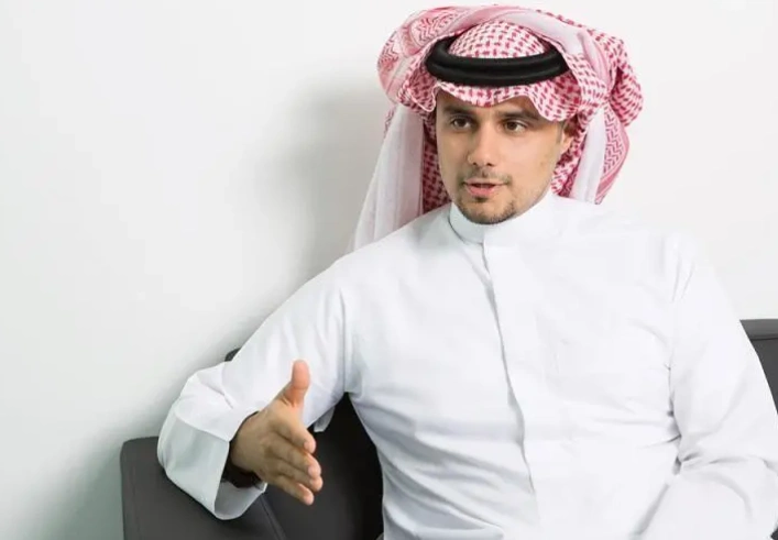 男版睡美人?阿拉伯王子沉睡15年 听女子呼唤抬起手