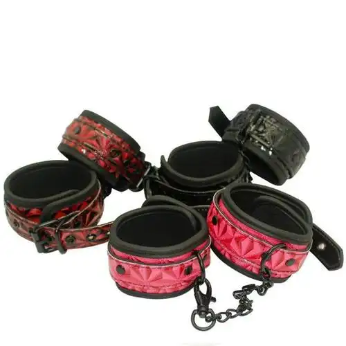 阿芙拉sm另类情趣用品情趣调教脚铐钻石纹路脚铐皮革脚