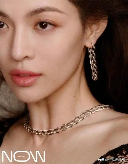 "芳华"钟楚曦,又甜又酷,最为妖艳|演员|美女|综艺|原创_网易订阅