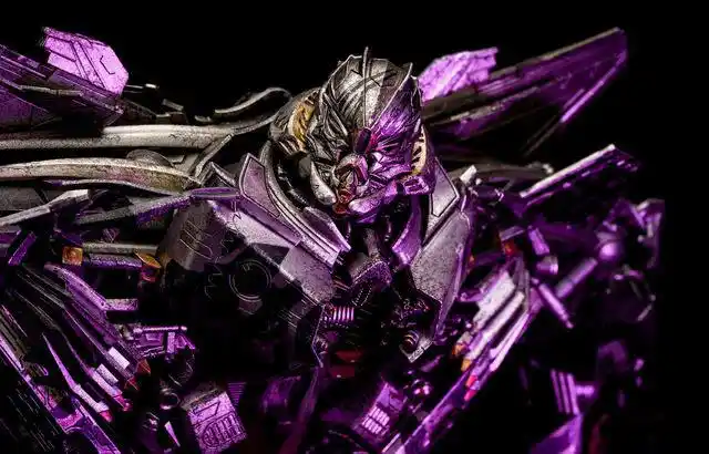 那位喜欢狂派变形金刚红蜘蛛的同学,你要的高清图已经找到,请笑纳!