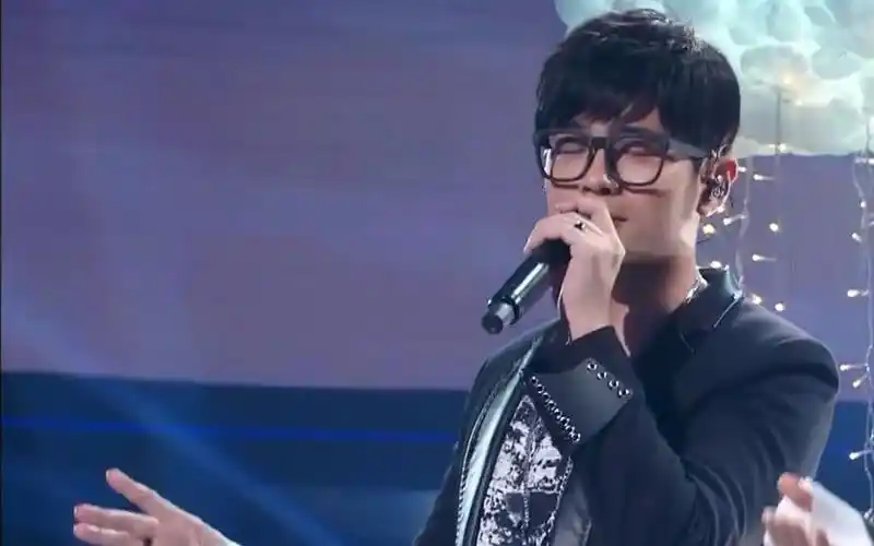 【周杰伦】黑框眼镜伦,给你一张过去的范特西