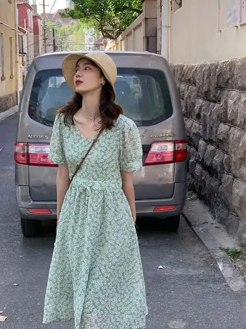 普通女孩的夏日穿搭look照着穿就ok