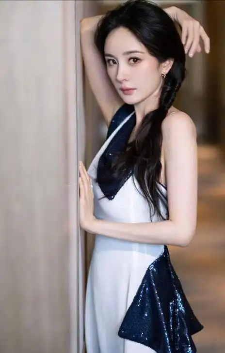 万万没想到,4月还没结束,37岁杨幂会以这种方式败光观众缘!