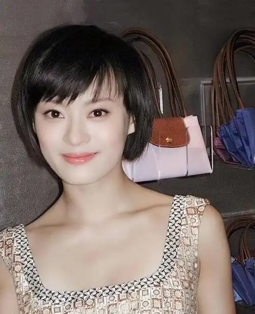 年轻时不可万物,人到中年却越长越凶,孙俪到周迅,网友:惹不起