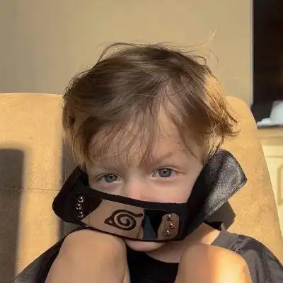 欧美小男生可爱搞怪小清新头像高清外国男孩潮流头像图片大全