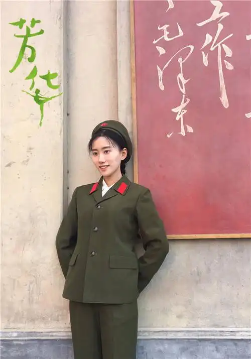 《芳华》剧照邝晓彤 近日,由冯小刚执导的电影《芳华》正在中国及北美