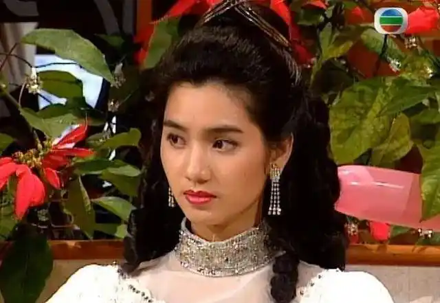 93版《原振侠》:剧情,演技都不重要,颜值才是它最大亮点|朱茵|洪欣