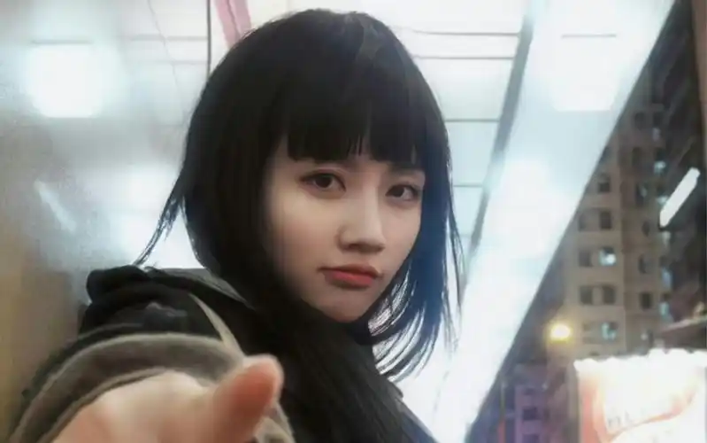 刘惜君乘风而来