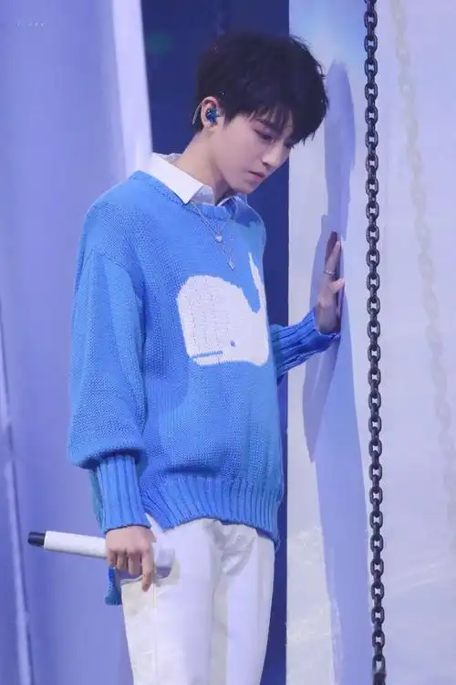 王俊凯毛衣合集,温暖你的冬天