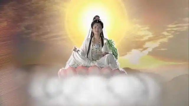 如来乘坐的是九品莲台,观音的则是五品.