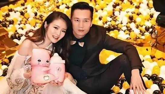 表面是有钱人实际是伪豪门被这五个男人骗的女星好惨