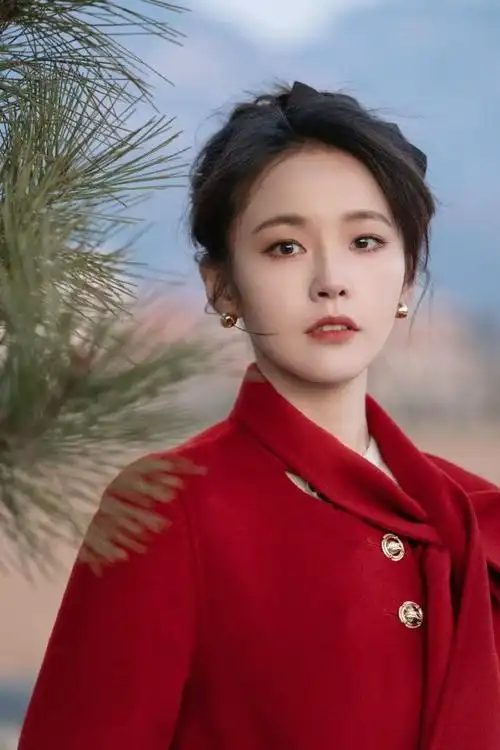 张佳宁是生怕自己冻着吧