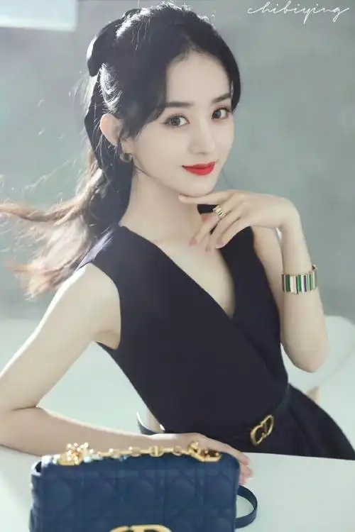 赵丽颖六月的行程