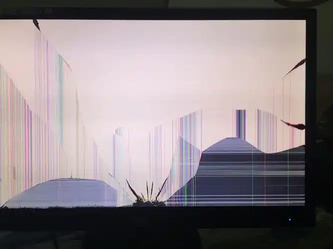 液晶显示器摔了,还能修吗?