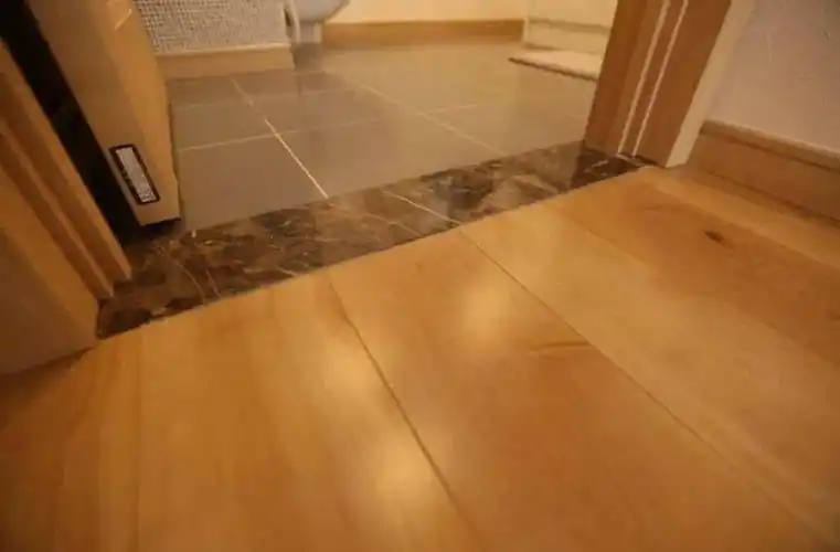 超实用木地板与地砖这样衔接更完美