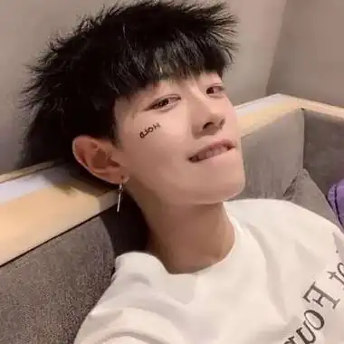 林筱帅气男生头像
