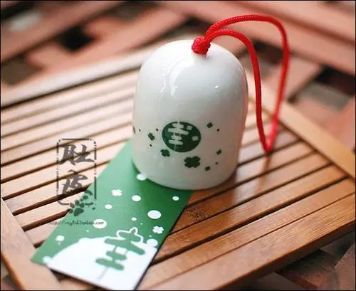 回馈特价 佐野喜日式风铃-四叶草 日本风铃车挂 陶瓷风铃-淘宝网  a