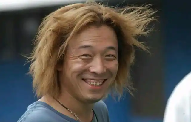 "农民工"黄渤:从村气草根到百亿影帝,曾因长相倍受嘲讽