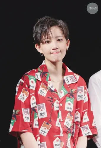 整理李斯丹妮那些超帅的机场图 短发篇(个人向)欢迎投稿