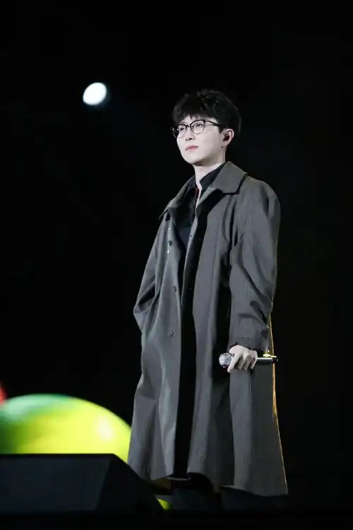 也是可爱帅气的毛毛,他就是温文尔雅的@毛不易!