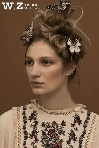 宫廷复古田园风