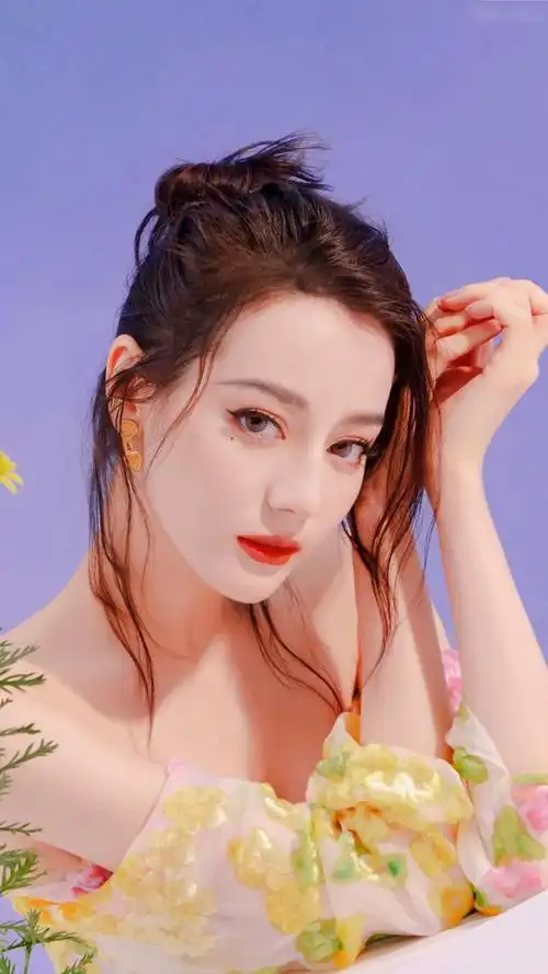 迪丽热巴头像仙气可爱(迪丽热巴头像超仙图片)-天晟网