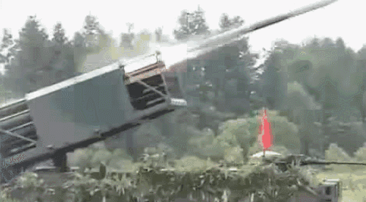 地狱火海制造者——火箭炮