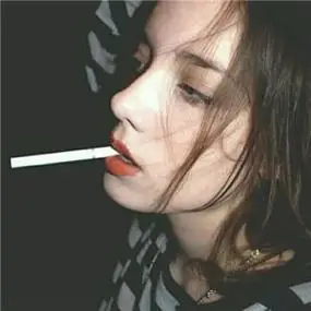 帅气头像女生霸气冷酷