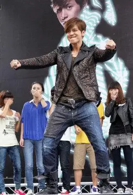 小猪秀好腰力 - 赵丽颖的日志 - 网易博客