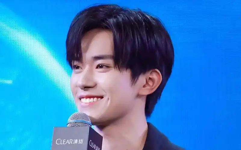 好喜欢看你笑#易烊千玺