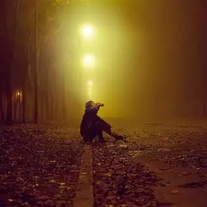 孤独换你幸福我的心早已中毒说不需要谁来救赎除了自己就是自己我在频