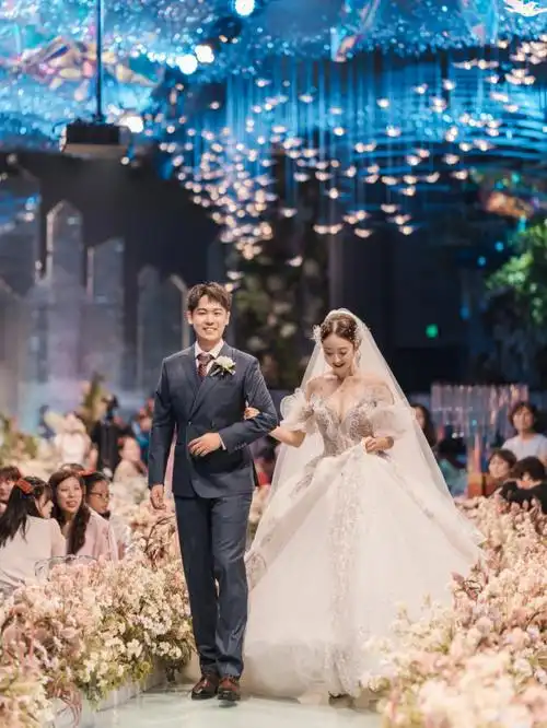 天津婚礼跟拍每一张照片都藏着我们的故事