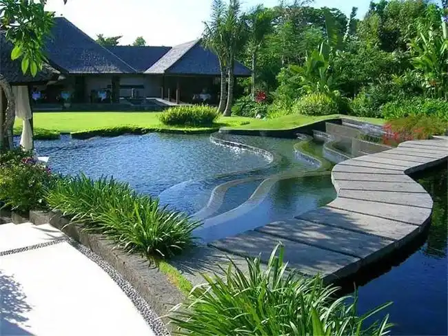 水池景观让你凉爽一夏