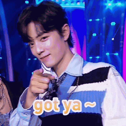 那年的战战真的很开心,真的好快乐,还给我们贡献了超多可爱的表情包!