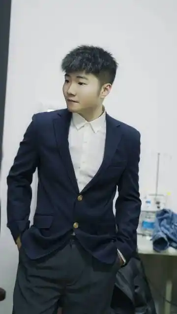 04360912c 关注雪姐吖3212月20日 22:17来自白小白超话