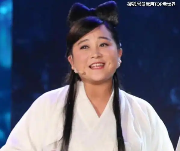 原来"贾玲"只是艺名?