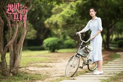 顾长卫《遇见你真好》曝剧照,白客蓝盈莹 "无痛"青春正当时