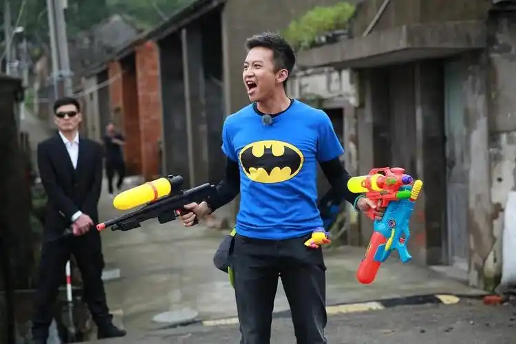 奔跑吧兄弟第九季(新一季《跑男》官宣,178亿票房男主站c位,李晨队长