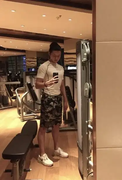 霍尊发文告别演艺工作