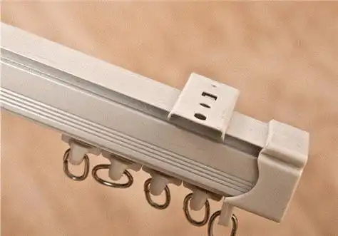 窗帘轨道价格是多少 如何选购窗帘轨道_建材知识_学堂_齐家网