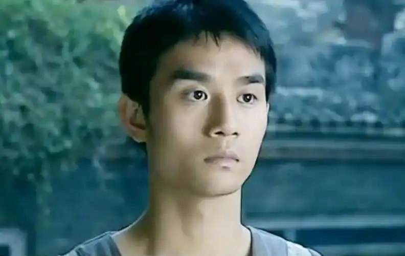 回顾王凯:父亲因肺癌去世,自己被查出肺部阴影,红不红不再重要