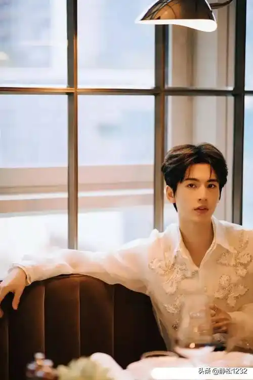 观众最喜爱的男艺人排名成毅23邓为16张凌赫14王鹤棣第5