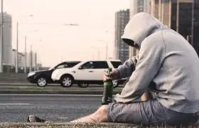 一个人,失恋,喝酒,伤心,难过,2k,壁纸