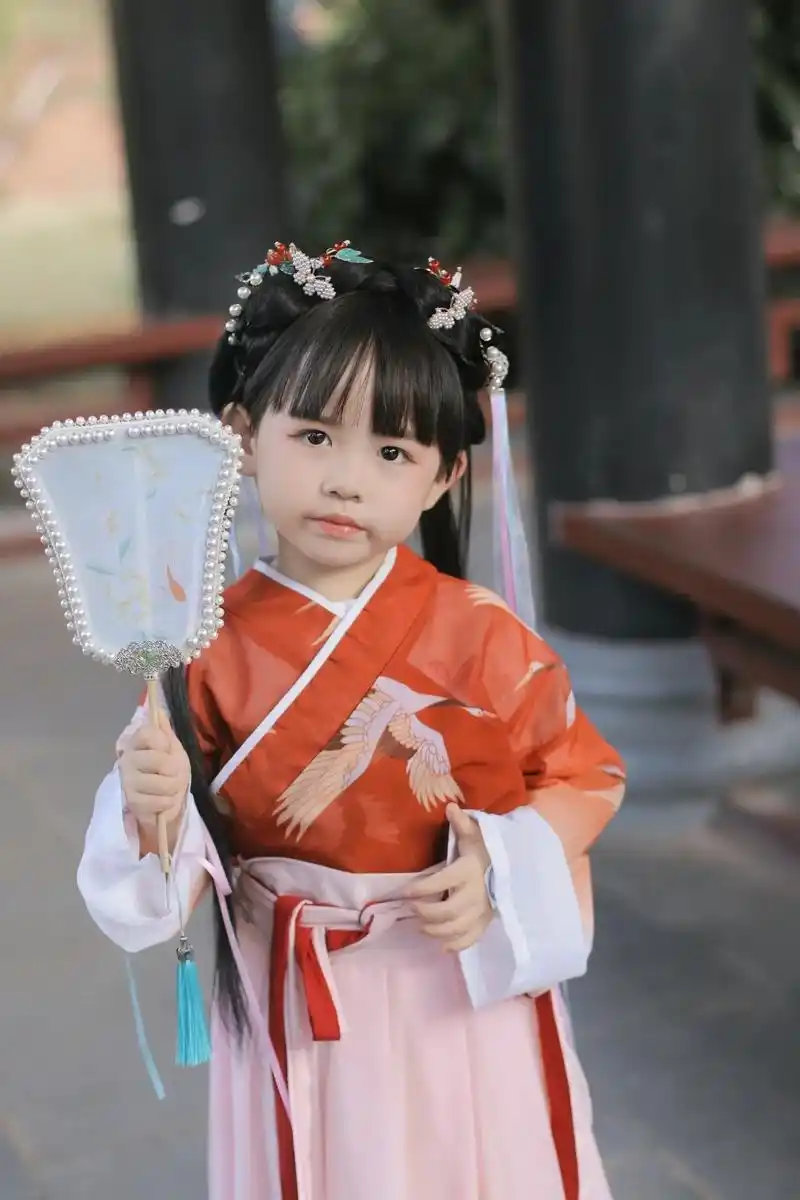 汉服写真 #古风摄影 #古装艺术照 #亲子写真 #骗你生女 - 抖音