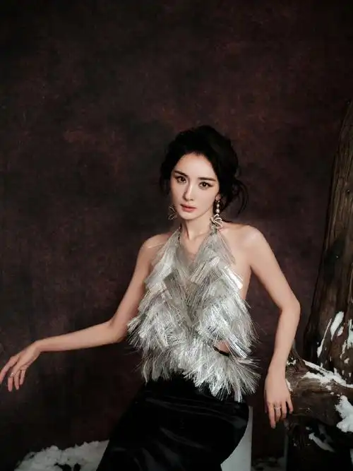 杨幂栩栩华生大赏造型##栩栩华生时尚文化大赏##杨幂